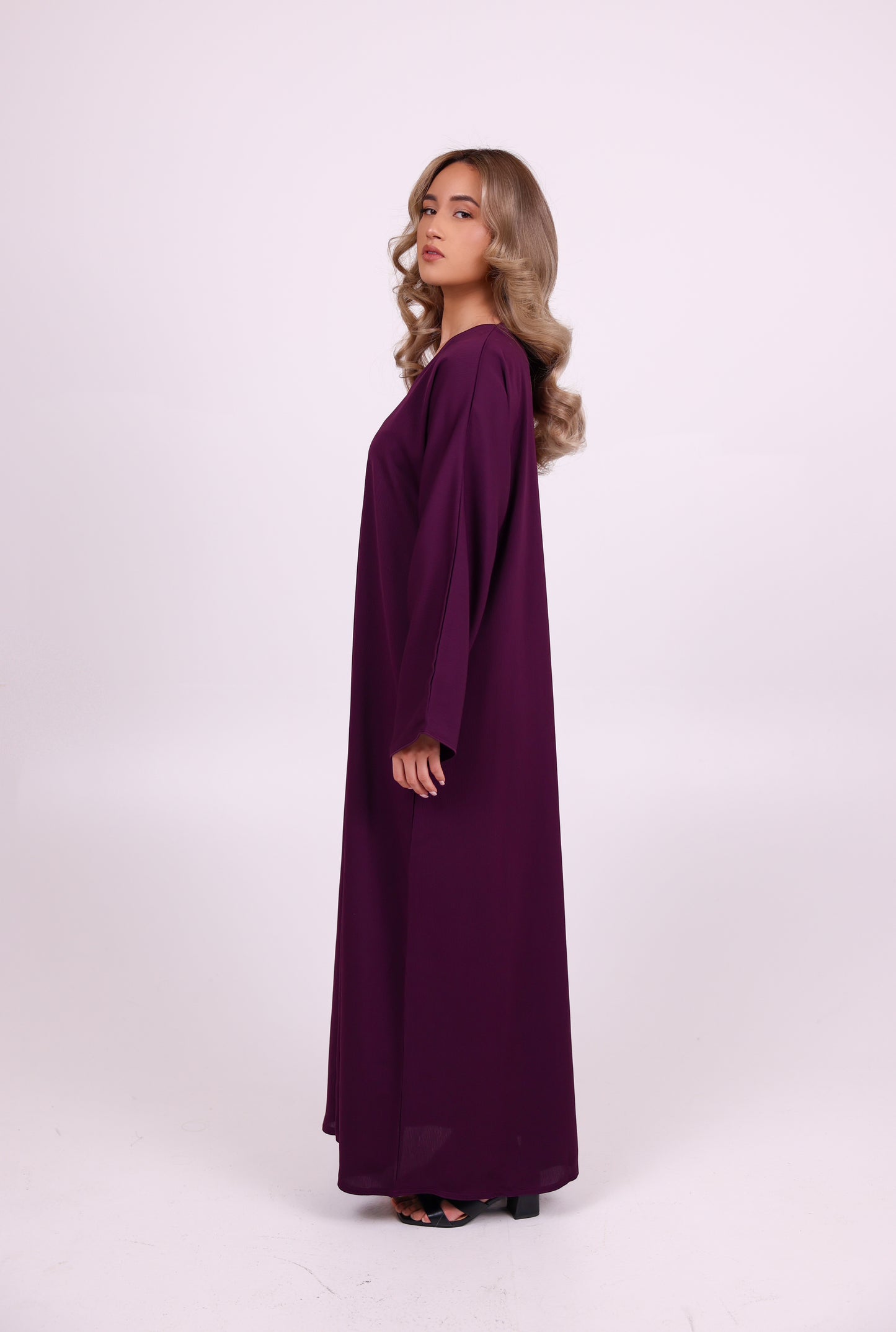 LD ESSENTIAL ABAYA PURPLE